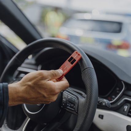 MG_4008_DrugWipe-F-traces-of-drugs-on-steering-wheel